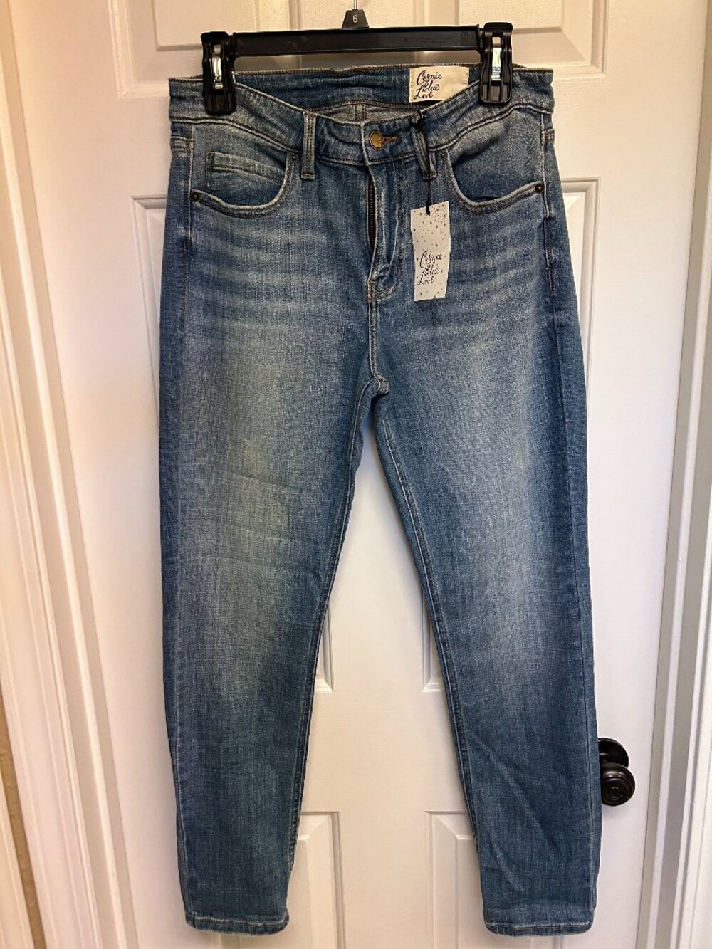 Cosmic Blue Love jeans, size 29, NWT
